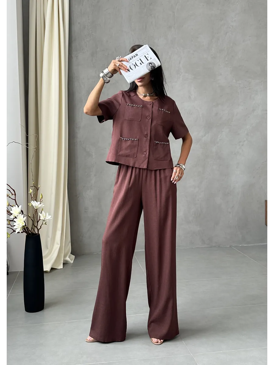 Костюм женский брючный