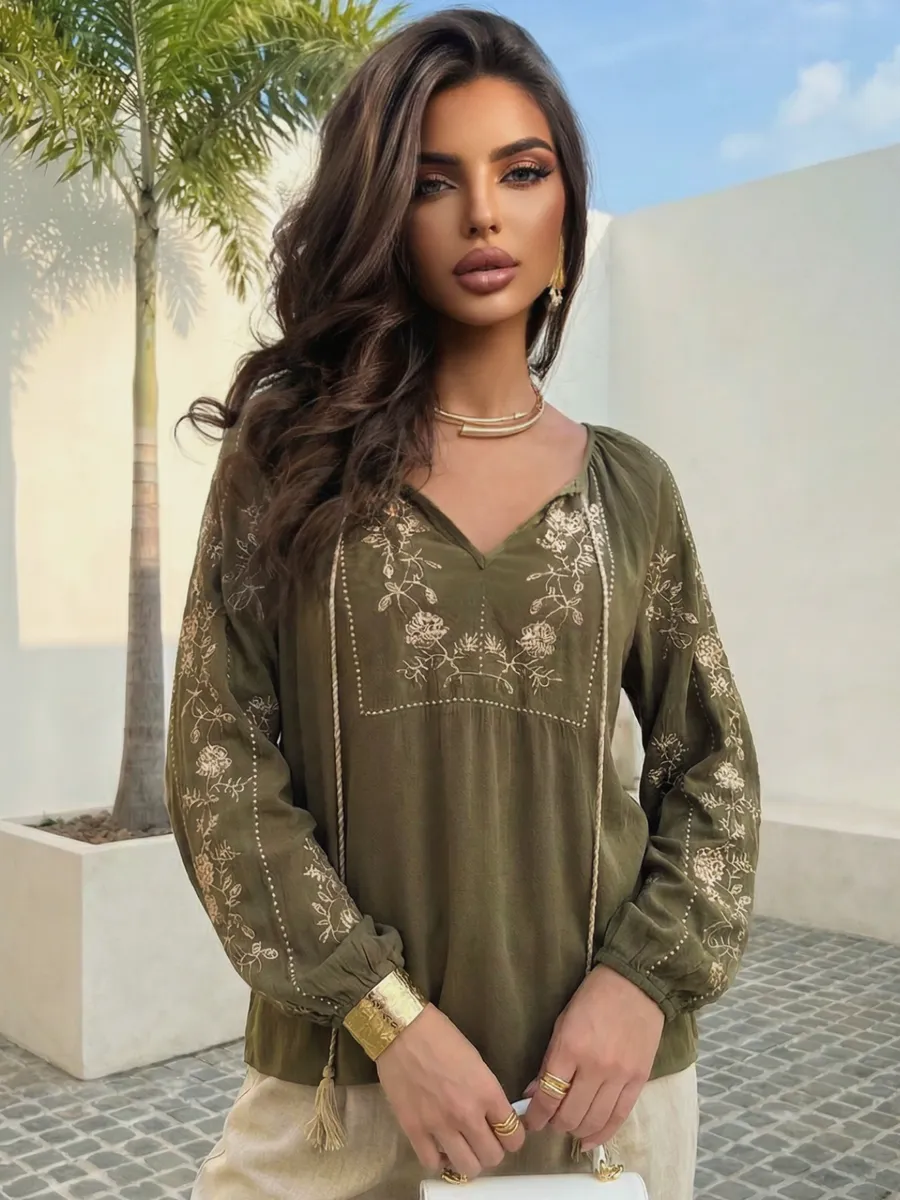 Блузка нарядная летняя