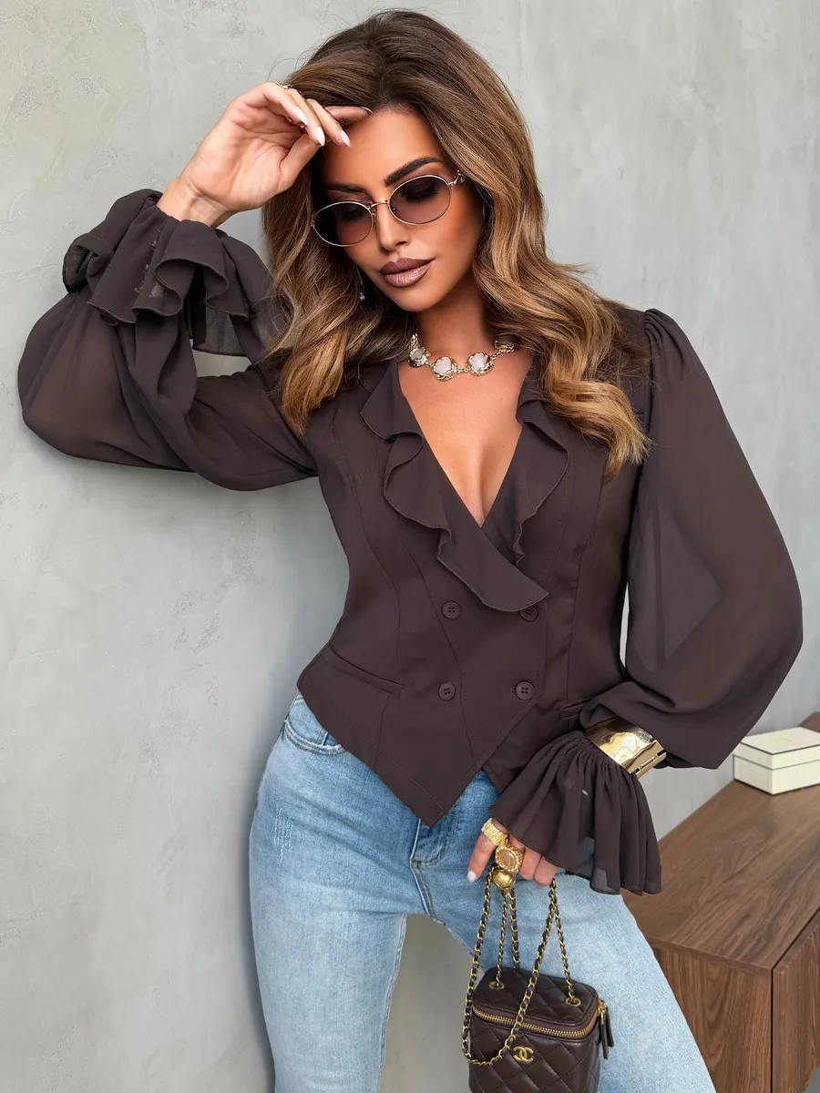 Нарядная праздничная блузка офисная стильная с воланами