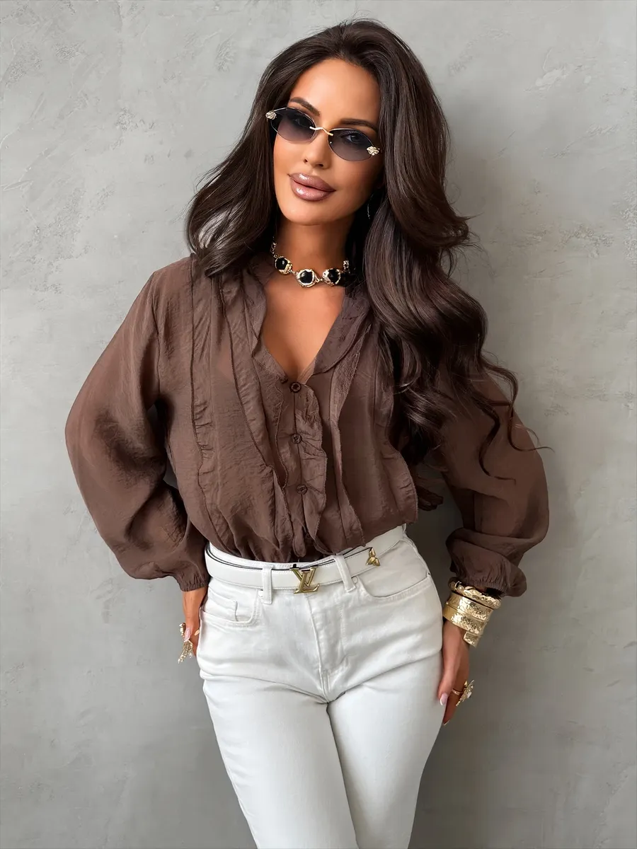 Блузка нарядная офисная с рюшами и воланами