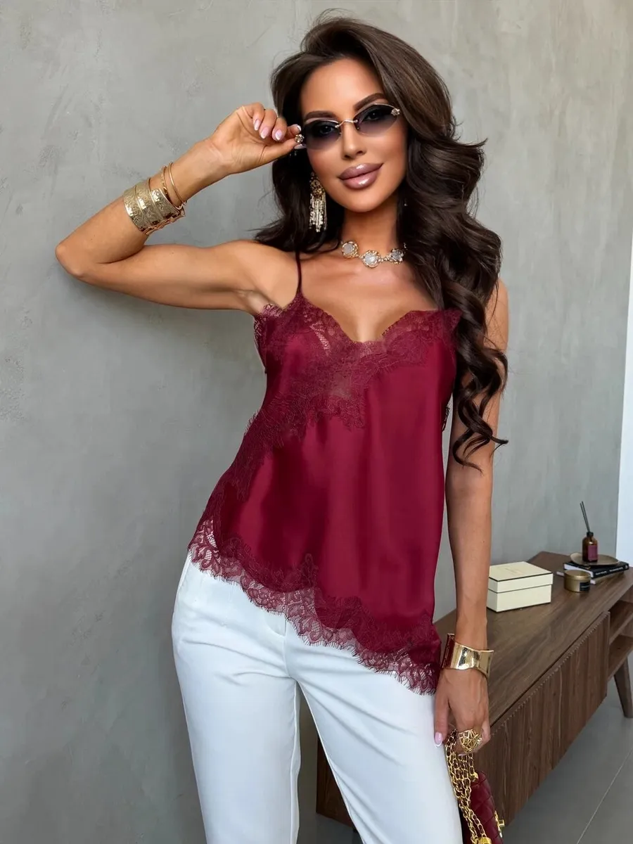 Атласный вечерний топ с кружевом