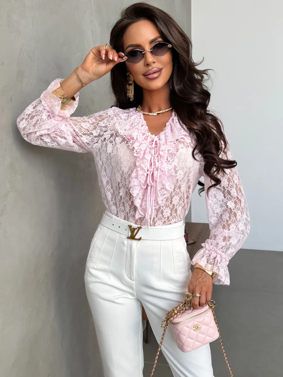 Нарядная кружевная блузка праздничная вечерняя